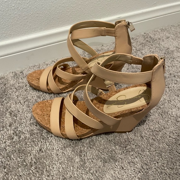Jessica Simpson platform sandals size 8 - Picture 3 of 3